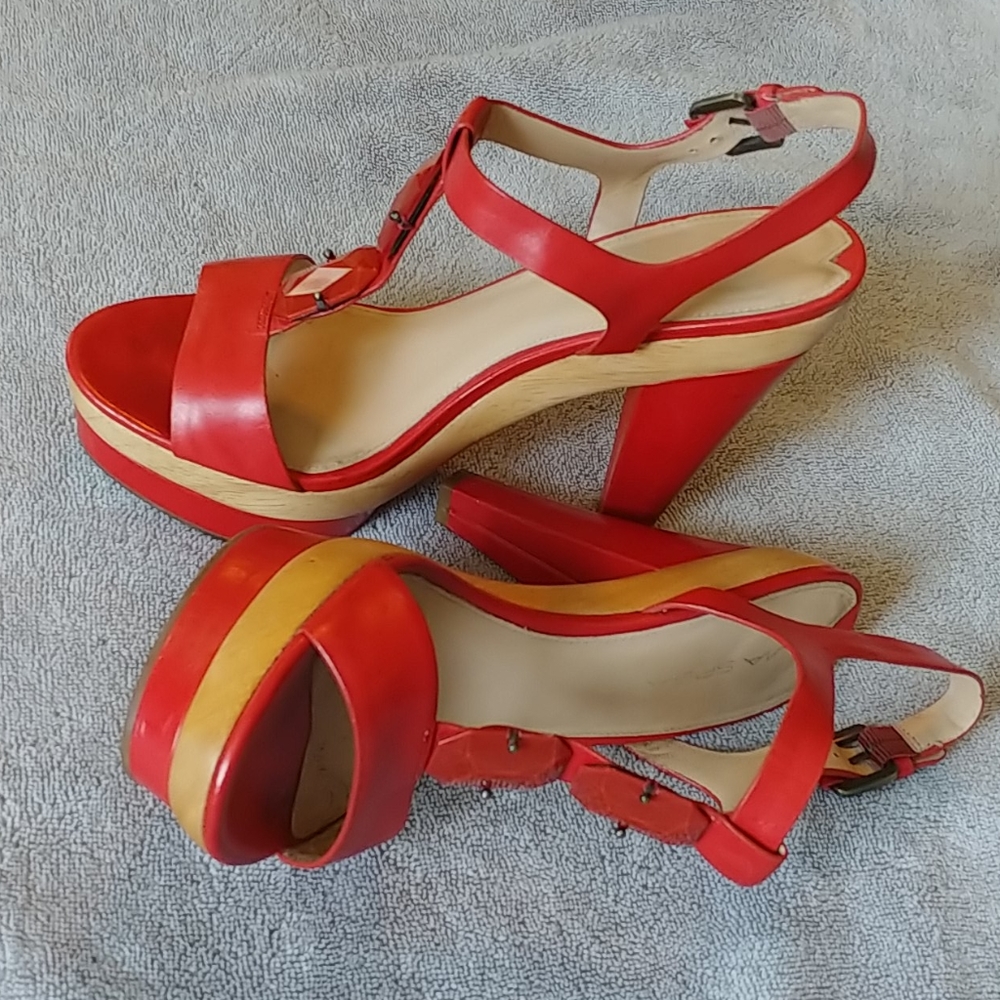Vintage Via Spiga platform sandals sz9
